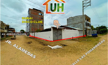 00112  VENTA CASA YARINACOCHA -  AT 570m2