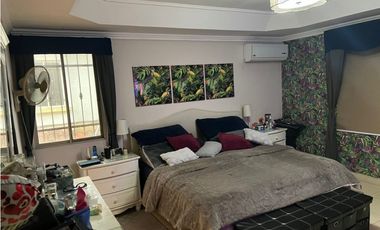 Venta de casa Unifamiliar en Paseo Dorado