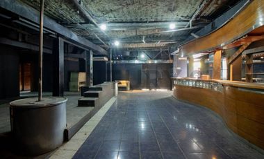 Local Comercial en venta en Vitacura.... con gran potencial!!!