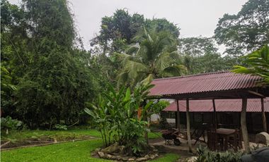 Hermosa casa ecologica al canto del Rio Shilcayo