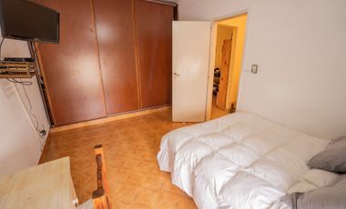 VENTA DUPLEX 4AMB COCHERA Y PATIO. TEMPERLEY