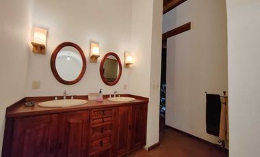 Casa  Amueblada en el centro de Patzcuaro Michoacan, a 1 cuadra Plaza Principal