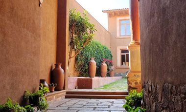 Casa  Amueblada en el centro de Patzcuaro Michoacan, a 1 cuadra Plaza Principal