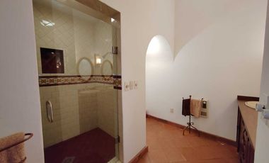 Casa  Amueblada en el centro de Patzcuaro Michoacan, a 1 cuadra Plaza Principal