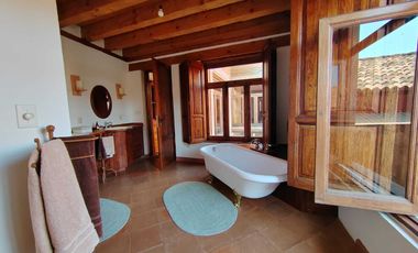 Casa  Amueblada en el centro de Patzcuaro Michoacan, a 1 cuadra Plaza Principal