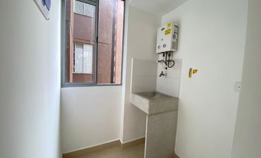 apartamento en arriendo en la cuenca. Cod A512317