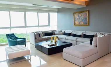 LUXURY APARTMENT COSTA DEL ESTE