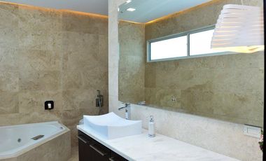 LUXURY APARTMENT COSTA DEL ESTE