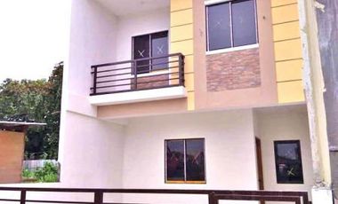 RFO 3BR TOWNHOUSE NEAR VICTORIAN HEIGHTS WEST FAIRVIEW