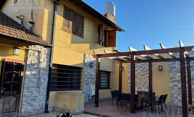 Casa - Monte Grande - En excelente ubicación  - Venta