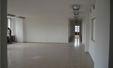 ALQUILA EDIFICIO SAN NICOLAS CALI