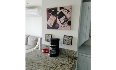VENDO APARTAMENTO AMOBLADO EN ARRAIJAN PLAYA DORADA PH ALTAMARINA 2R