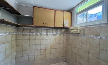 Se vende casa en Miraflores Alto