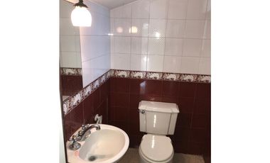 Chalet cuatro ambientes. A. del Valle 2400. Mar del Plata. Venta.