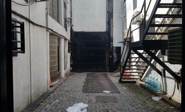 Nave Industrial - Haedo - Venta con Renta