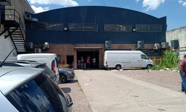 Nave Industrial - Haedo - Venta con Renta