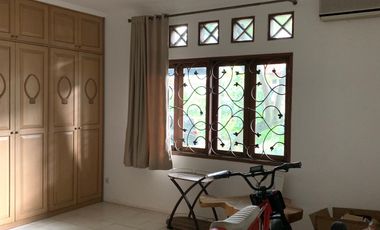 Rumah LB 300 Hadap Timur 15 Mnt ke RSIA Bunda Ciputat Siap KPR J-41847