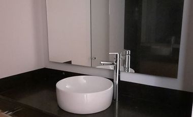 DEPARTAMENTO CON BUENA ILUMINACIÓN