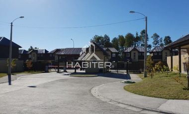 Casa en Venta en COD35222 Condominio Los Robles muy cercano a Supermercado Eltit