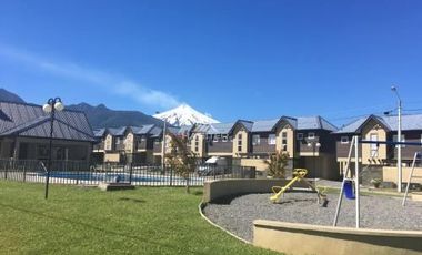 Casa en Venta en COD35222 Condominio Los Robles muy cercano a Supermercado Eltit