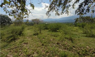 LOTE EN VENTA  EN SOPETRAN .