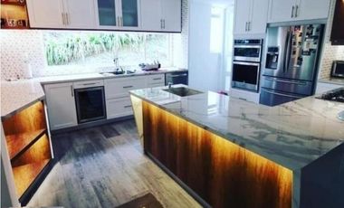 Casa en Arriendo San Lucas Medellin