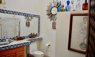 Muy bonita casa en exclusivo condominio en Sumiya