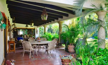 Muy bonita casa en exclusivo condominio en Sumiya