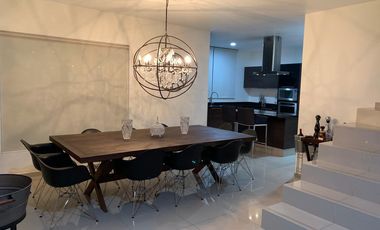 Casa En Venta En Senderos De Monte Verde.