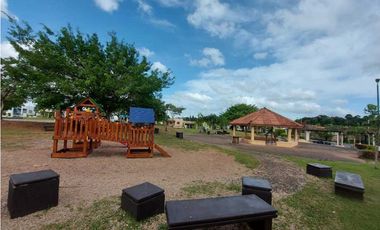 Sea Confiable Vende Casa en Arboledas Cluster Los Olivos