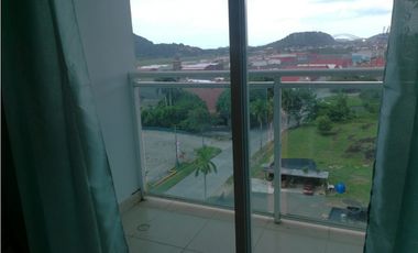 ALQUILO APARTAMENTO ALBROOK
