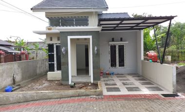 Rumah Dijual Murah Dekat Akmil Magelang