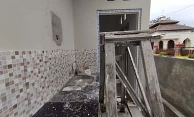 Rumah Dijual Murah Dekat Akmil Magelang
