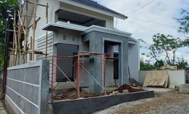 Rumah Dijual Murah Dekat Akmil Magelang