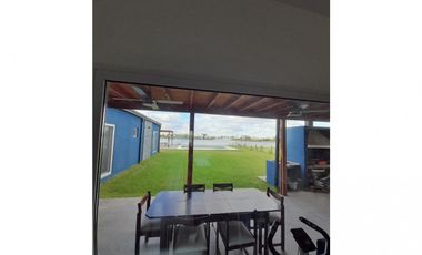 ALQUILER TEMPORARIO CASA DE 4 AMBIENTES CON COSTA DE LAGUNA!!!!!!!!!!!!!!!!!
