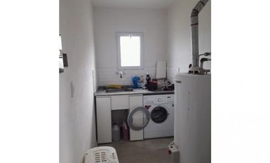 ALQUILER TEMPORARIO CASA DE 4 AMBIENTES CON COSTA DE LAGUNA!!!!!!!!!!!!!!!!!