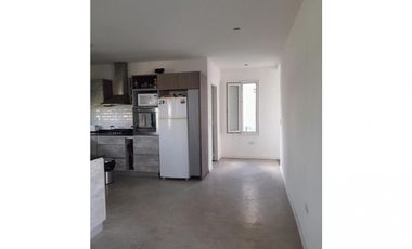 ALQUILER TEMPORARIO CASA DE 4 AMBIENTES CON COSTA DE LAGUNA!!!!!!!!!!!!!!!!!