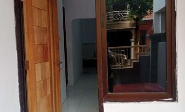 Disewakan Rumah Siap Huni Dekat Juanda Di Permata Gedangan, Sidoarjo