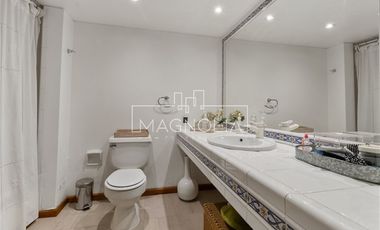 Casa en arriendo de 4 dorm. en El Arrayan