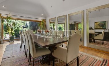 Casa en arriendo de 4 dorm. en El Arrayan