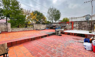 Venta Casa 4 ambientes c/patio y terraza Ciudadela