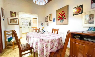 Venta Casa 4 ambientes c/patio y terraza Ciudadela