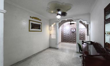 casa en venta en avenida libertadores. Cod V31286