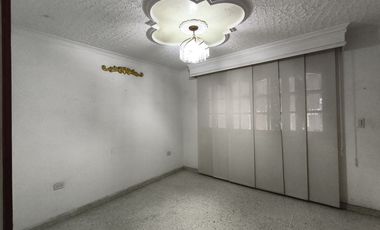 casa en venta en avenida libertadores. Cod V31286