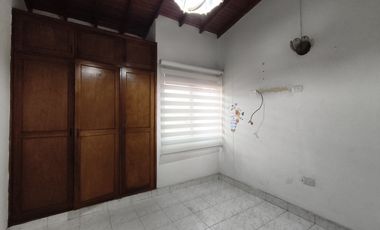 casa en venta en avenida libertadores. Cod V31286