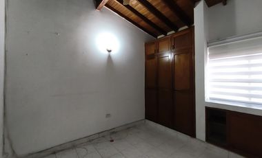 casa en venta en avenida libertadores. Cod V31286