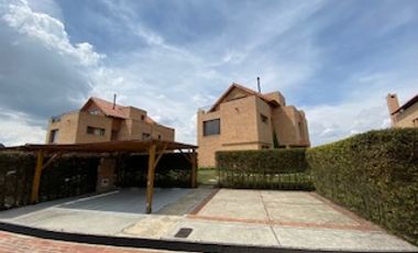 casa en arriendo en encenillos de sindamanoy. Cod A4779