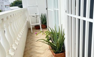 apartamento en venta en costa azul. Cod V106086