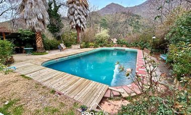 Parcela 5000 m2, 2 casas, borde Ruta G-25, San José de Maipo