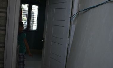 RUMAH FULL PAGAR HARGA MURAH LOKASI TENGAH KOTA PEKANBARU